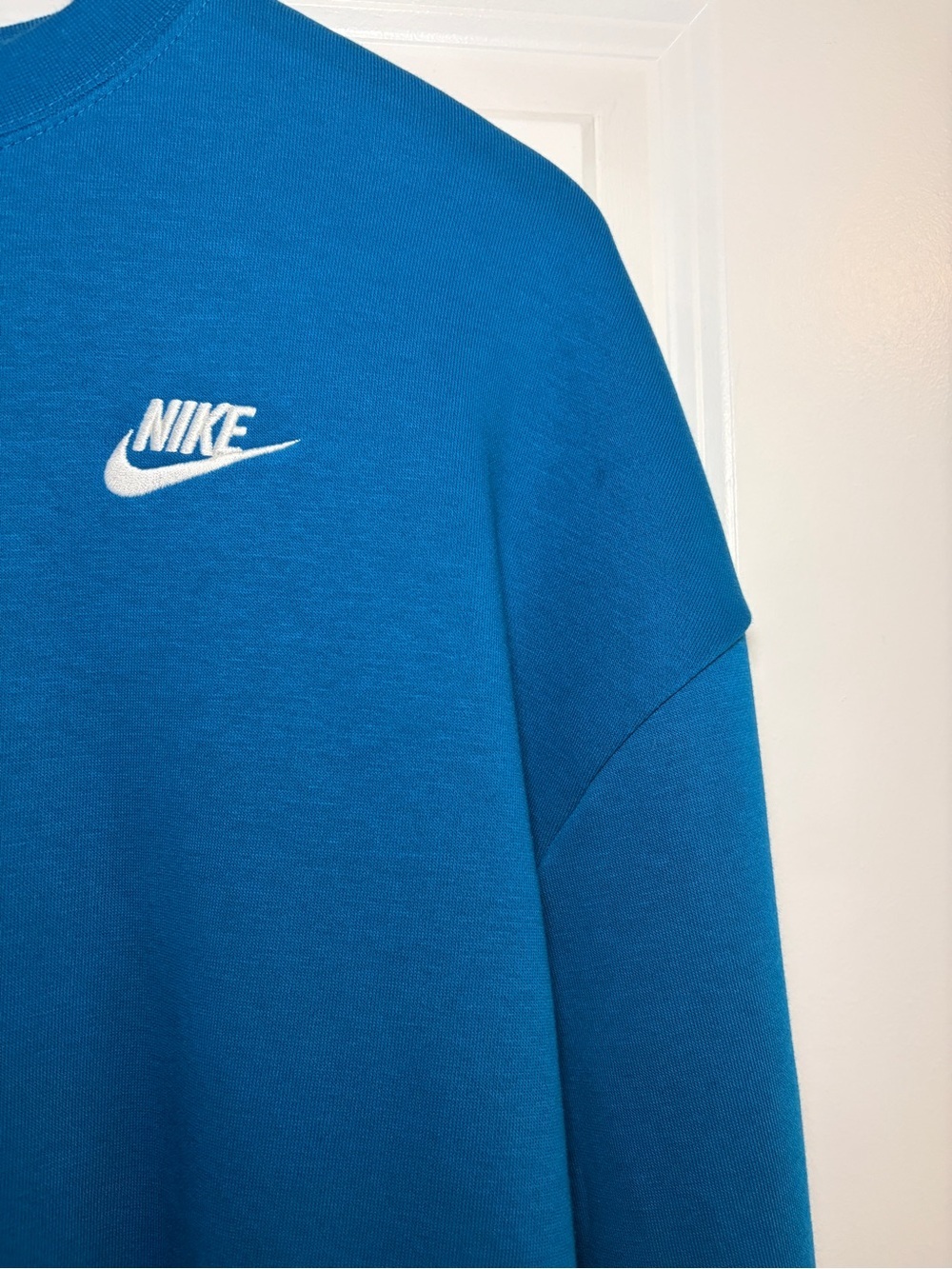 Nike | Women’s Oversized Blue Crewneck Sweatshirt NWT - Picture 4 of 9